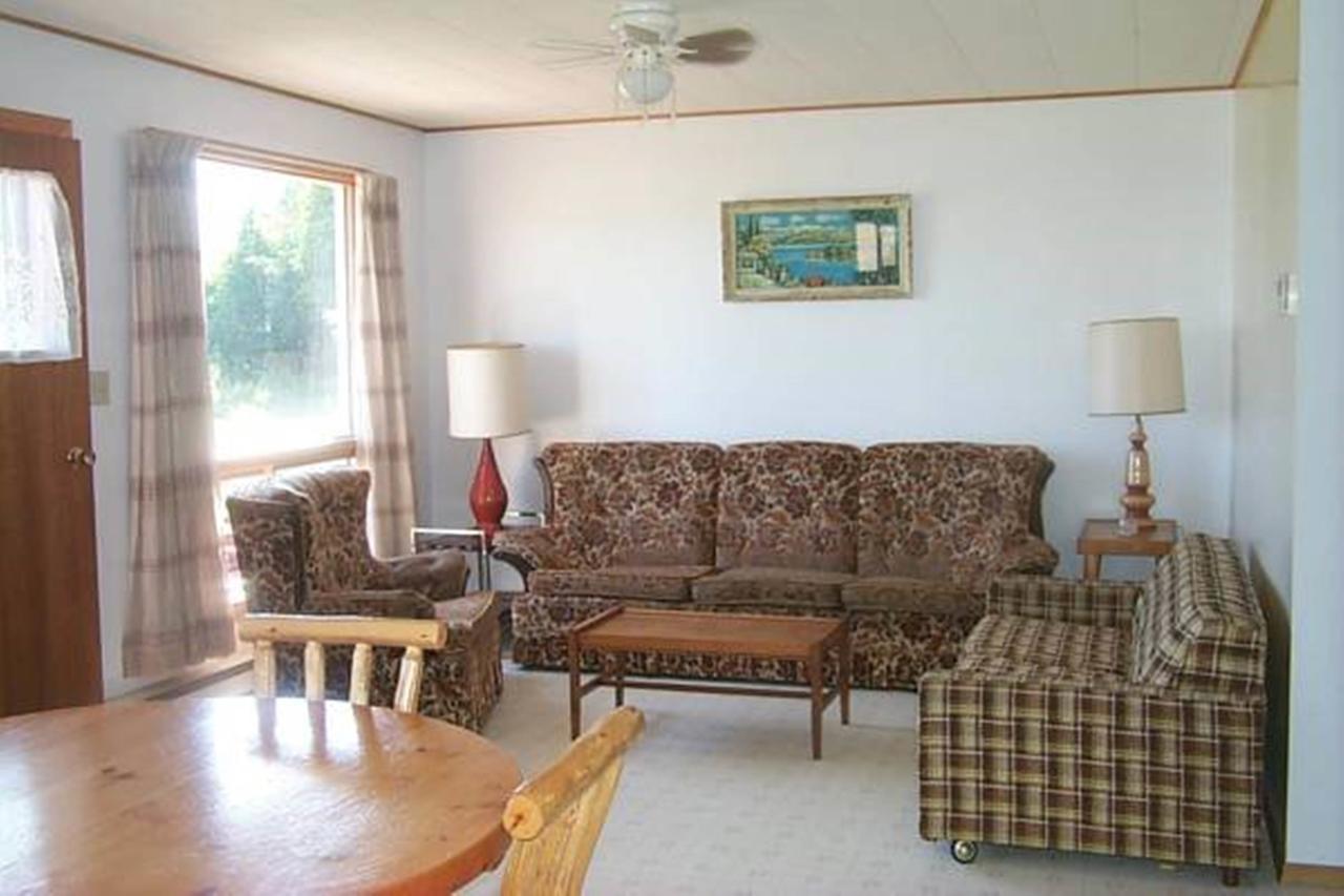Wee Point Resort Manitowaning Pokój zdjęcie